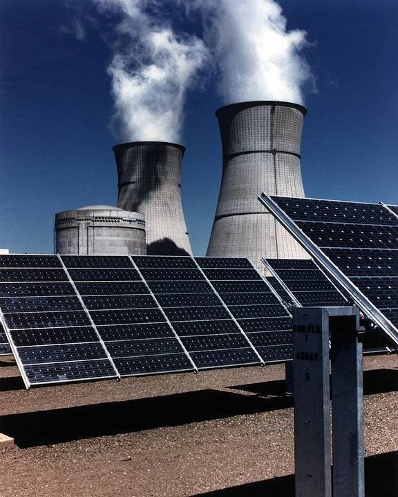 Minciunile Guvernului: de „grija” populației, vrea să majoreze facturile la energie cu noi subvenții de sute de milioane de euro anual
