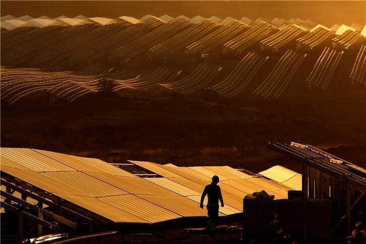 Cel mai mare parc fotovoltaic din Europa a devenit operațional