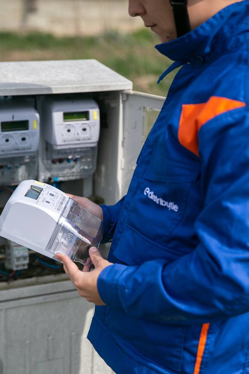 Contorul inteligent, element care stă la baza dezvoltării mobilității electrice