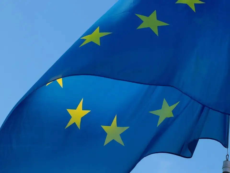 UE, comisia europeana