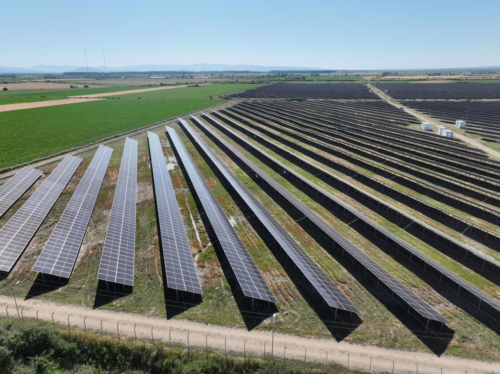 Electrica dă startul construcției parcului fotovoltaic Bihor 1, de aproape 79 MW
